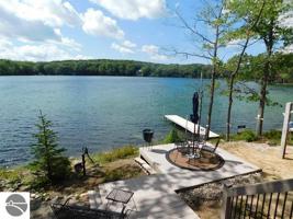 7269 NE Trillium Trail