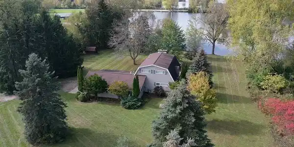 1140 S Clubhouse