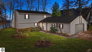 4573 W Lake Mitchell Drive
