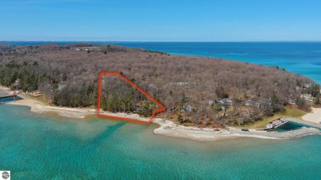4152 N Omena Point Road