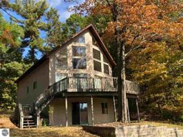6451 Wolverine Trail