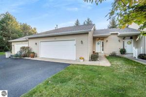 214 Greenview Circle