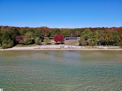 12639 N Northport Point Road
