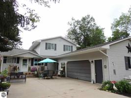 6275 Wolverine Trail