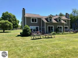 4509 W Villa Glen Drive