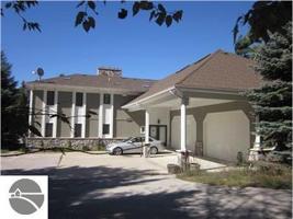 4298 Peninsula Drive