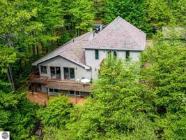 6739 N Forest Lake Drive