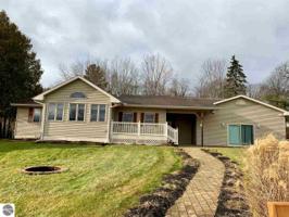531 N Crooked Lake Drive