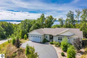 2295 Harbor Reach