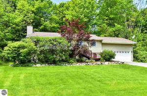 1199 W Londolyn Terrace