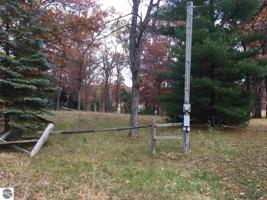 1818 S Ogemaw Trail