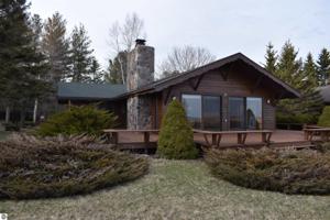 3946 Iris Drive