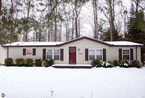 107 Peninsula Drive