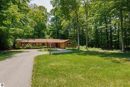 3862 N Trillium Drive