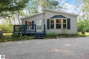 529 Gitchegumee Drive