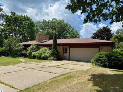 321 N Front Street