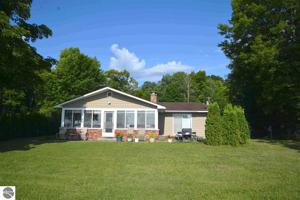10240 Elk Lake Trail