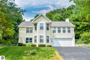 1331 N Londolyn Terrace