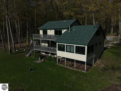 420 W Beech Bark Trail
