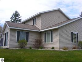 320 Woodside Circle