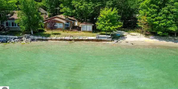 13212 N Forest Beach Shores
