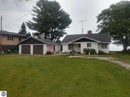 2421 Green Drive