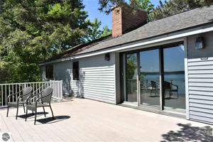 6402 East Shore