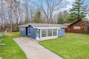 1511 Sunnyside Drive