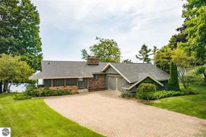 10370 Stoneybeach Pointe