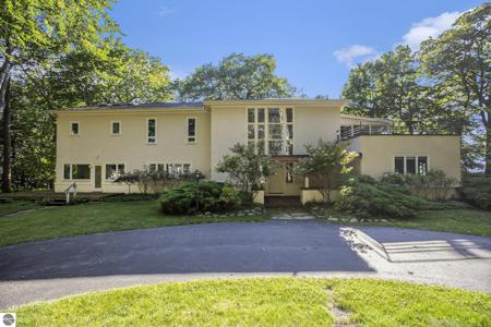 501 Michigan Avenue