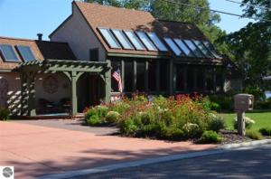 652 Holly Road