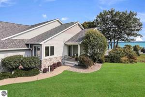 8591 East Beach Trail