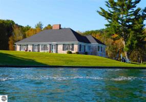 2438 Crescent Beach Road