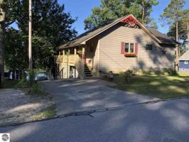 9115 Clam Lake Road