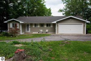 7246 NE Little Twin Lake Road