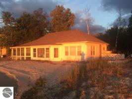 3825 Pilgrim Highway