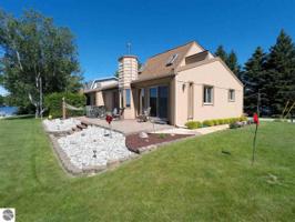 249 Peninsula Drive
