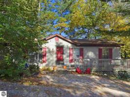 669 Lake George Trail