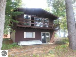 1881 Oneida Trail
