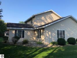 340 Woodside Circle