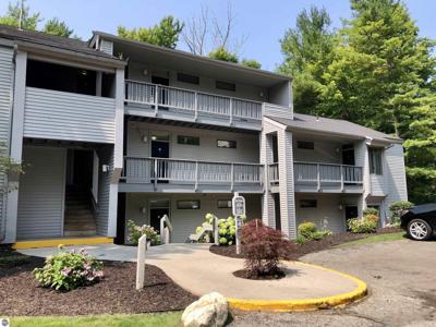 5631 E Creeks Crossing