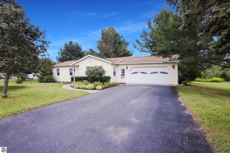 307 Lamoreaux Drive