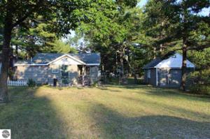 1044 N US-23