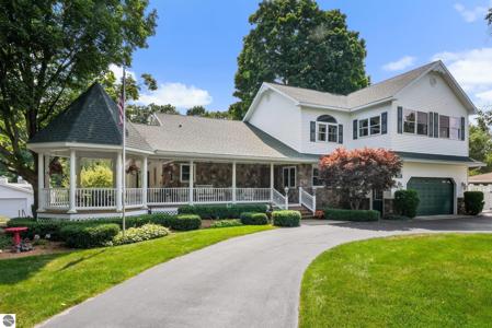 5161 Silver Pines Road