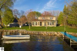 5322 Fishermans Paradise Road