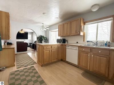 6691 N Long Lake Road