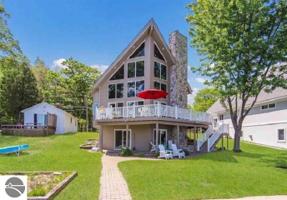 4595 W Lake Mitchell Drive