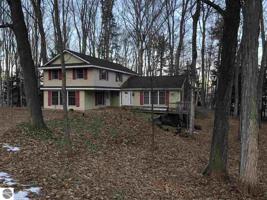 474 Shorewood Drive