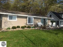 1040 N Huron