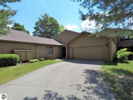144 North Shore Drive West